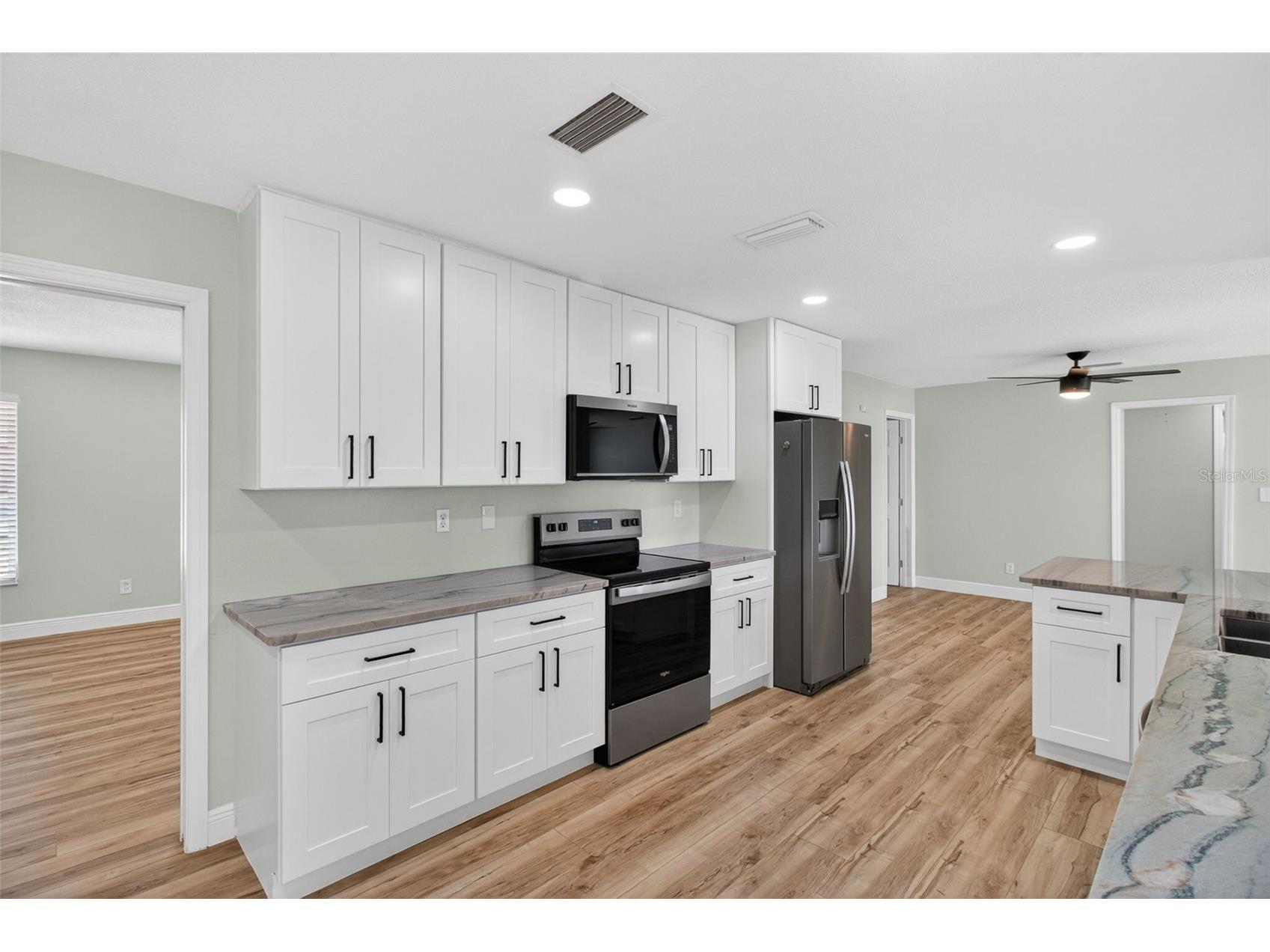 7957 10th Avenue S Saint Petersburg FL 33707 - BOCA CIEGA BAY TB8512709 image11