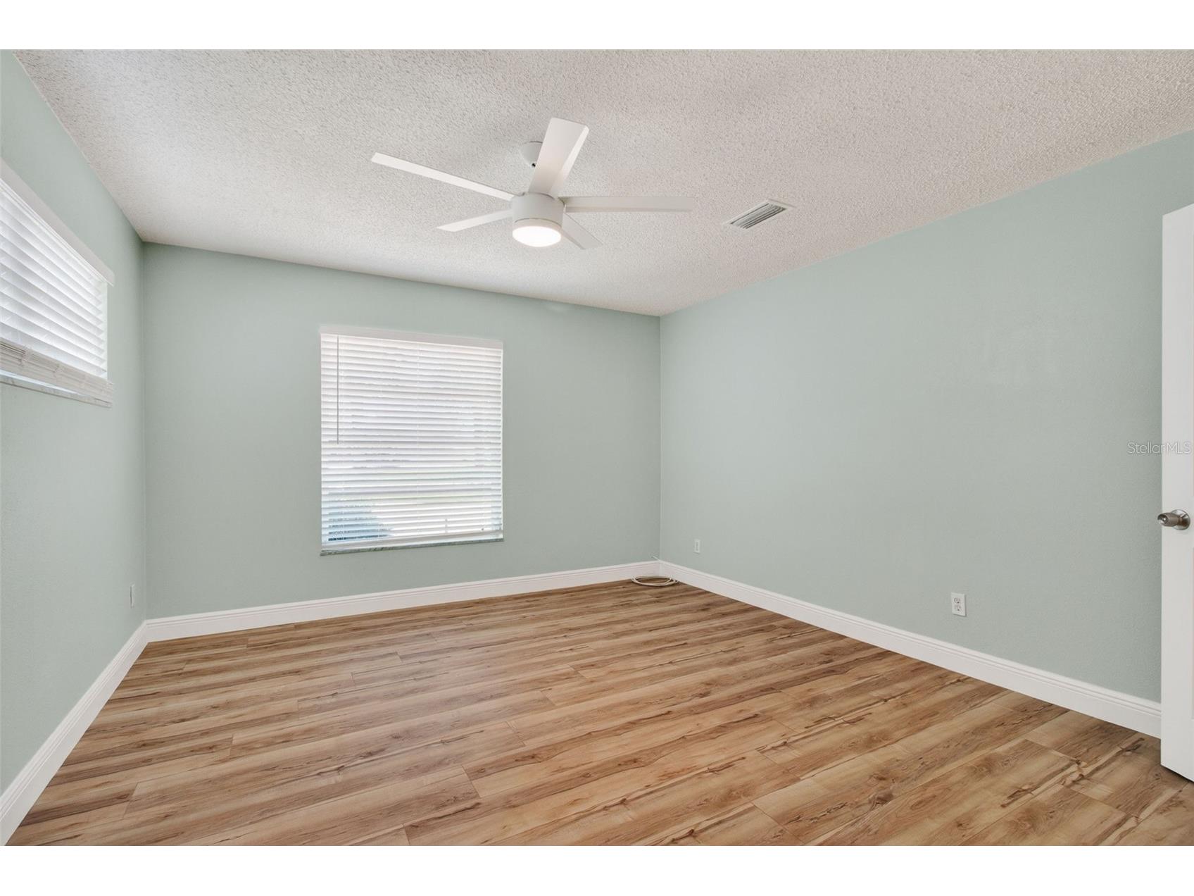7957 10th Avenue S Saint Petersburg FL 33707 - BOCA CIEGA BAY TB8512709 image19