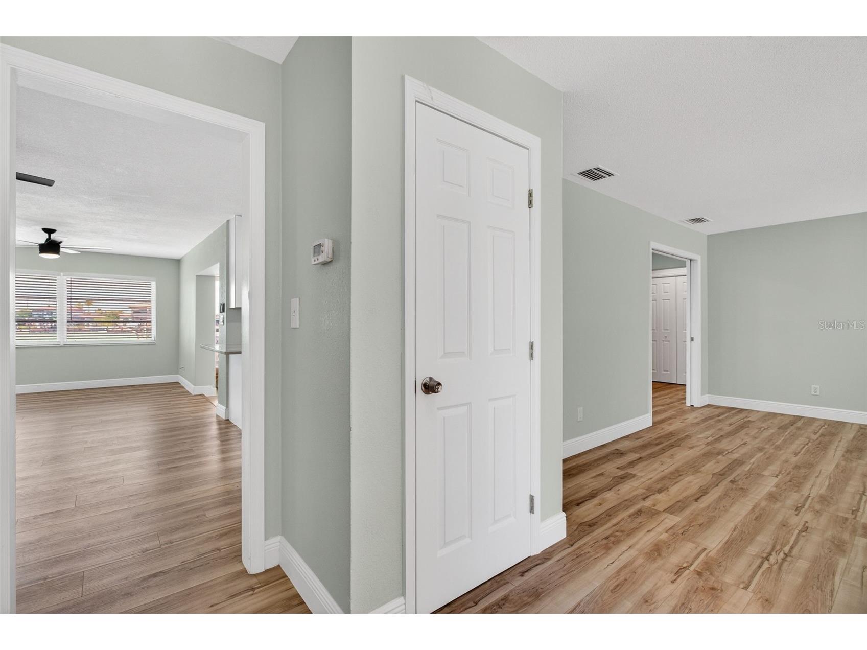 7957 10th Avenue S Saint Petersburg FL 33707 - BOCA CIEGA BAY TB8512709 image5