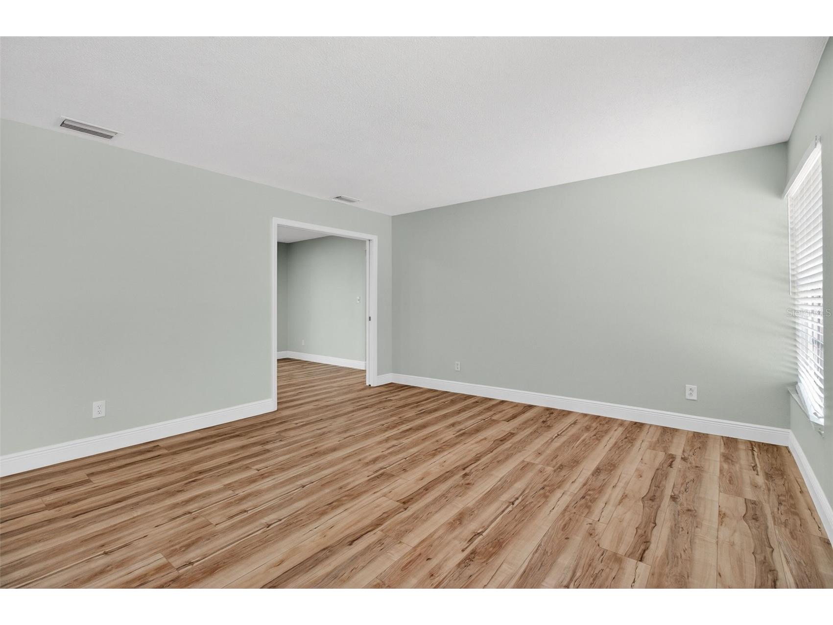 7957 10th Avenue S Saint Petersburg FL 33707 - BOCA CIEGA BAY TB8512709 image7