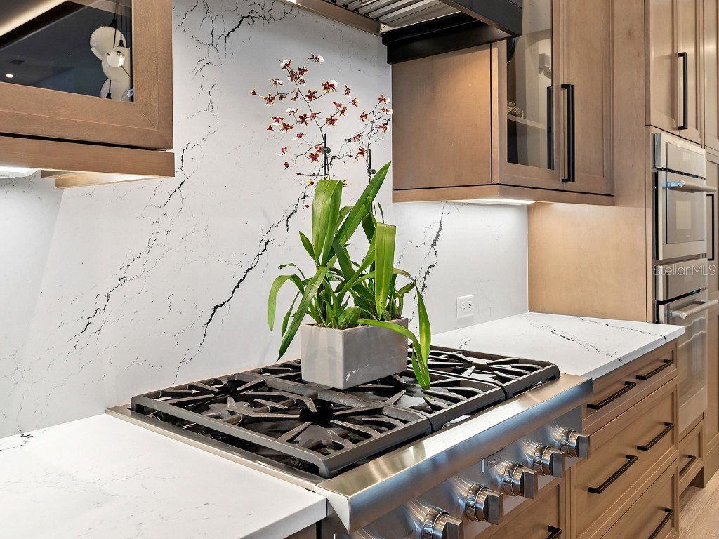 7958 Outboard Drive Sarasota FL 34240 A4673305 image21