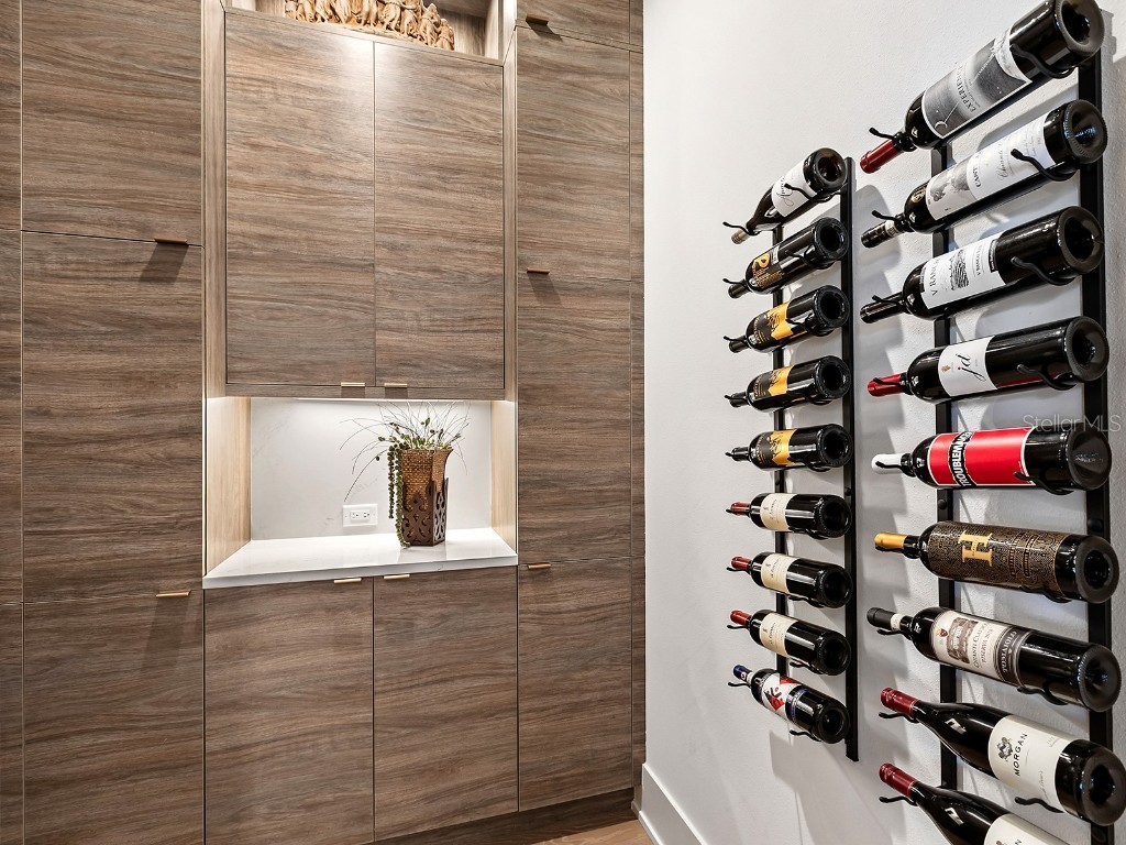 7958 Outboard Drive Sarasota FL 34240 A4673305 image25