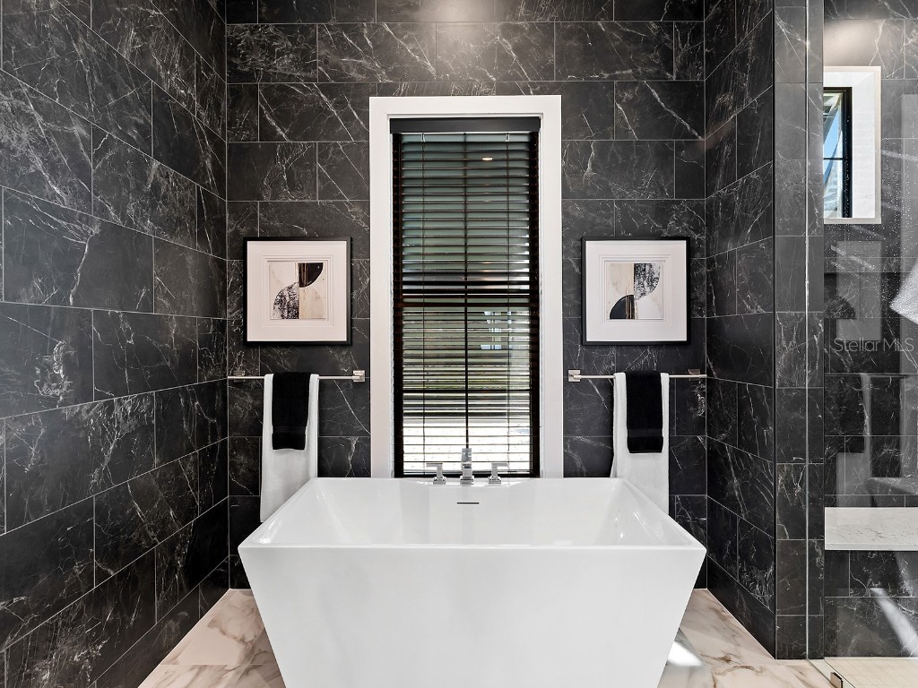 7958 Outboard Drive Sarasota FL 34240 A4673305 image37