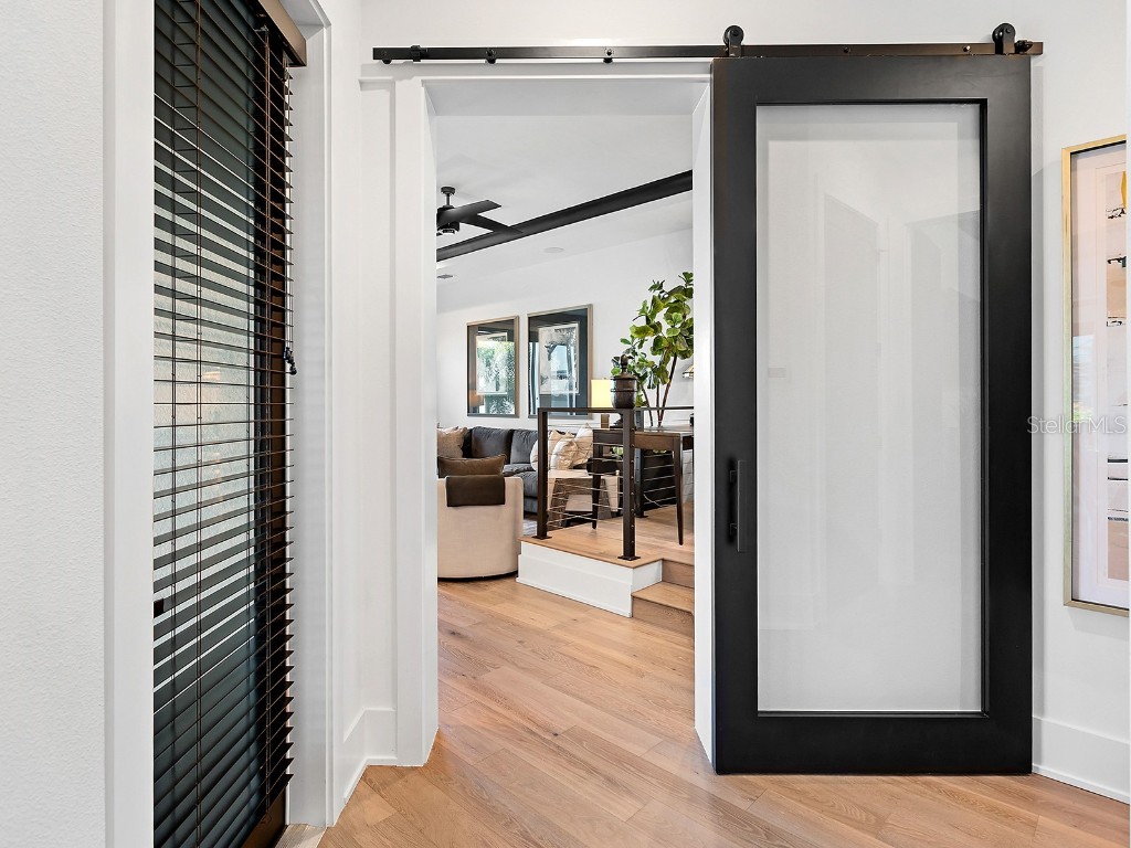 7958 Outboard Drive Sarasota FL 34240 A4673305 image42