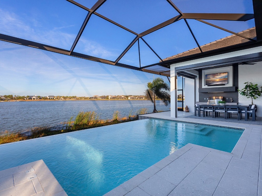 7958 Outboard Drive Sarasota FL 34240 A4673305 image53