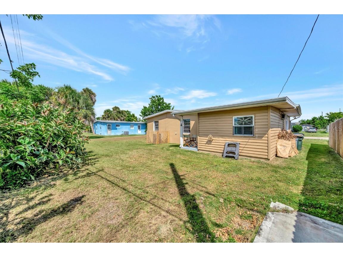 7959 Hyde Park Avenue North Port FL 34287 A4666432 image13