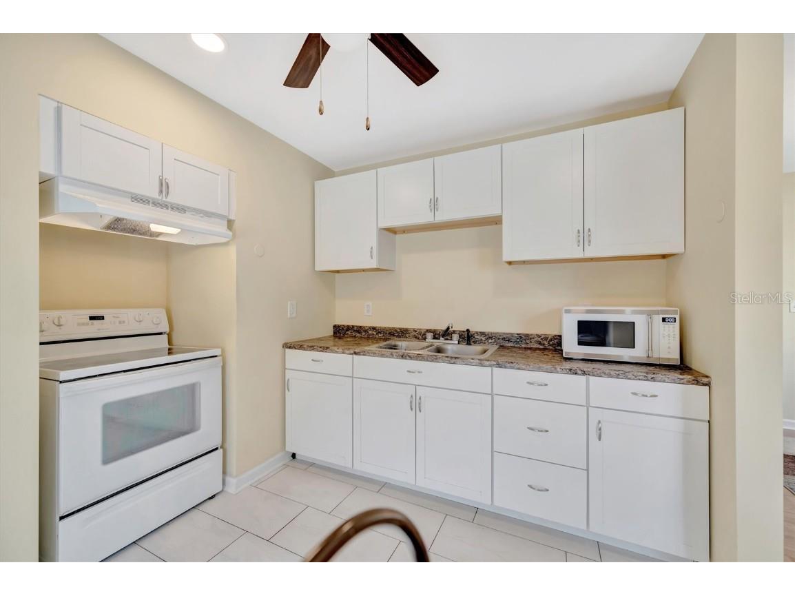 7959 Hyde Park Avenue North Port FL 34287 A4666432 image25