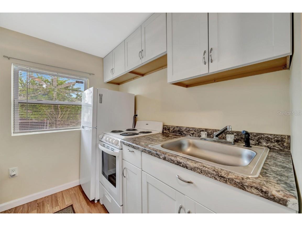 7959 Hyde Park Avenue North Port FL 34287 A4666432 image43