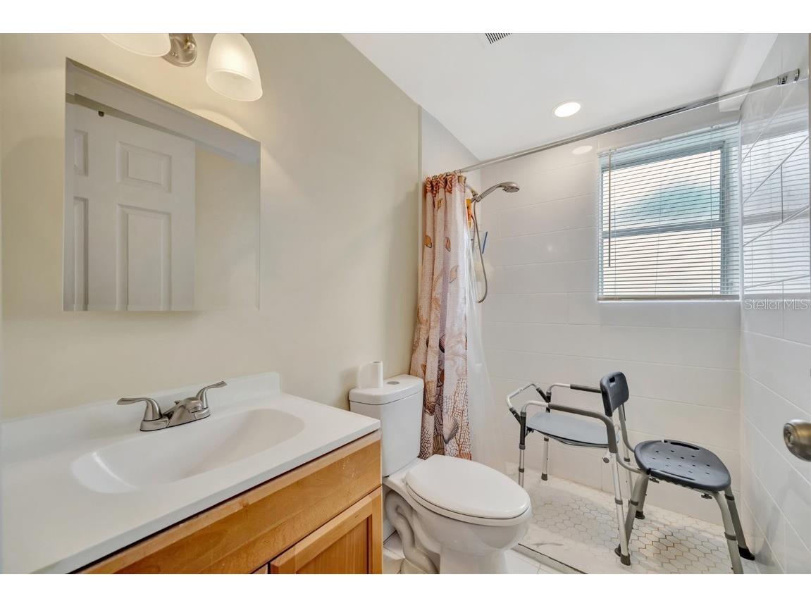 7959 Hyde Park Avenue North Port FL 34287 A4666432 image45