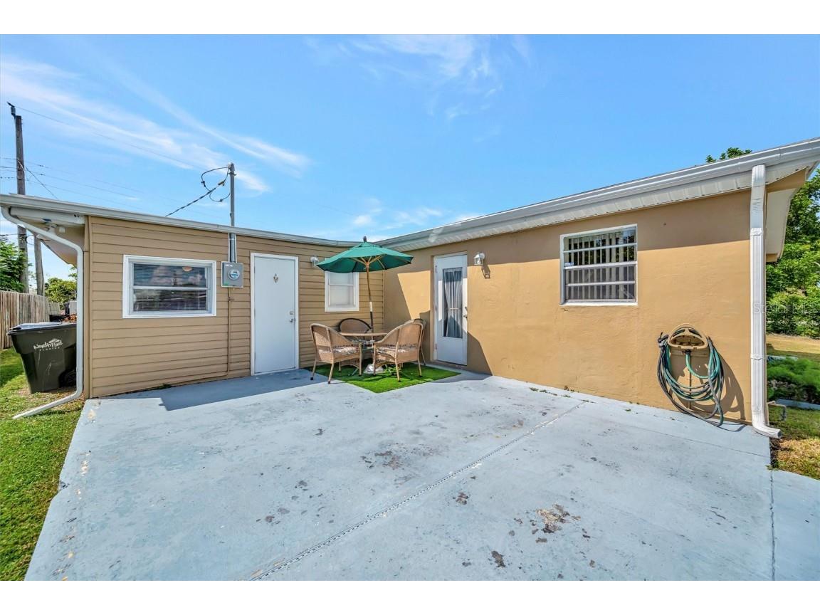 7959 Hyde Park Avenue North Port FL 34287 A4666432 image7