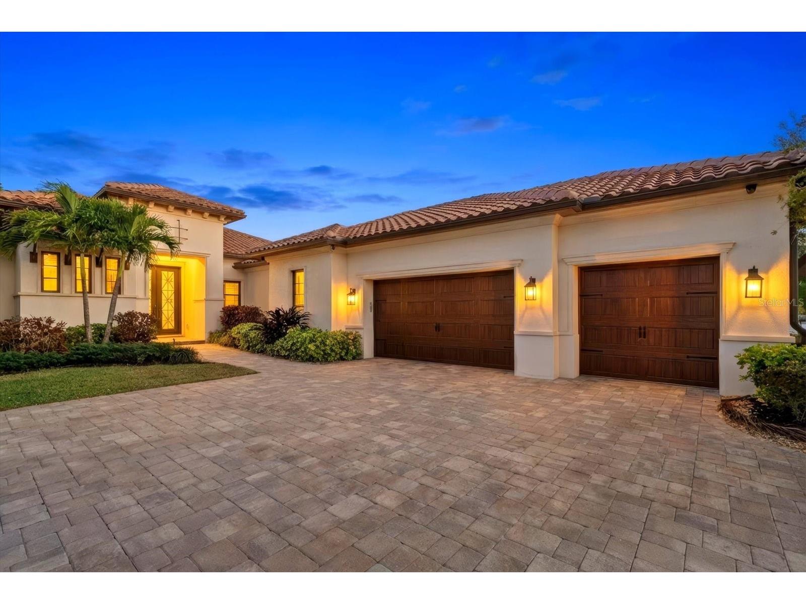 7959 Matera Court Lakewood Ranch FL 34202 A4683853 image2