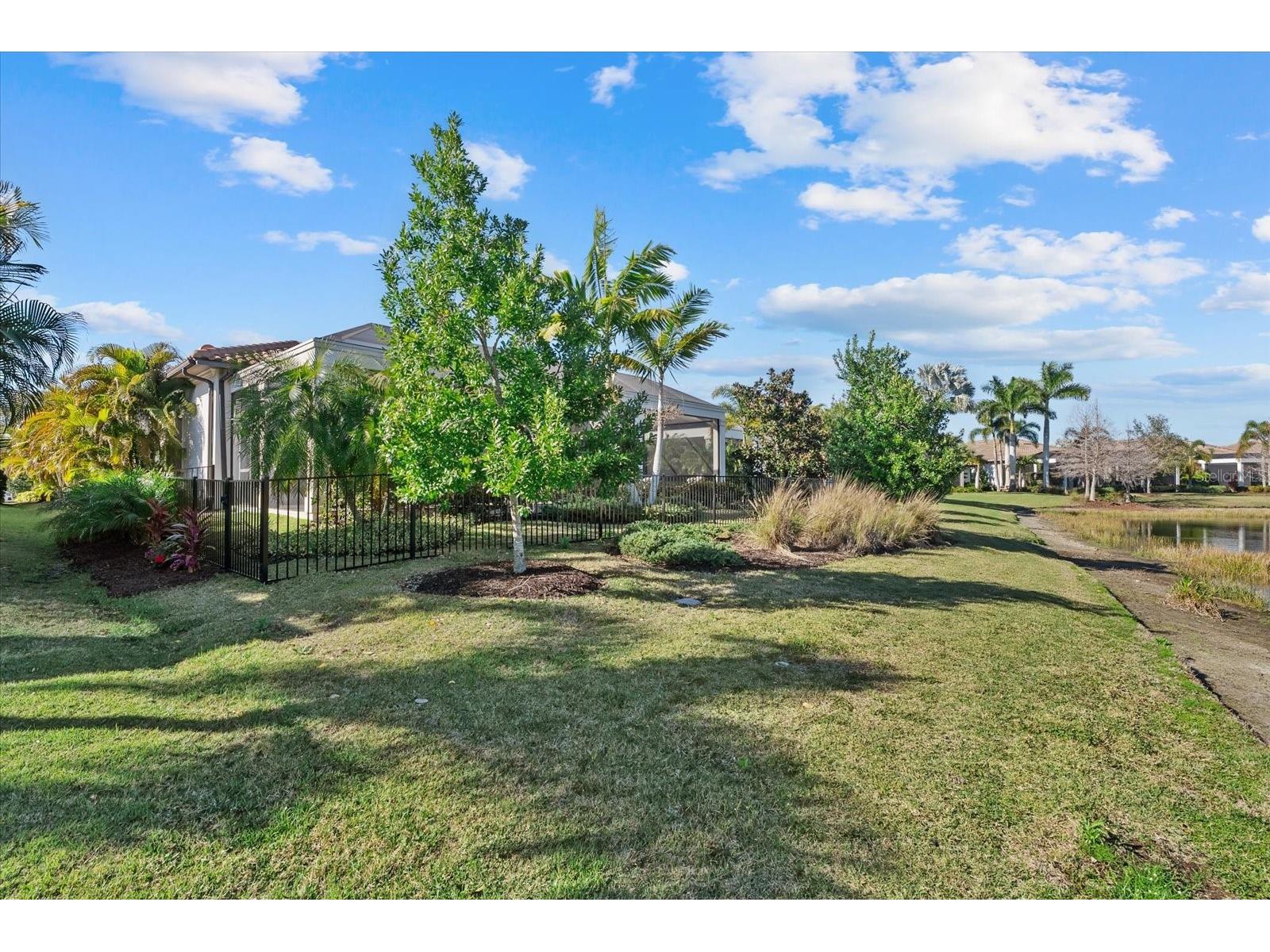 7959 Matera Court Lakewood Ranch FL 34202 A4683853 image51