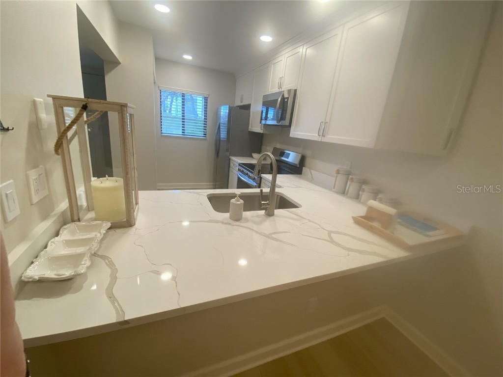 796 Bird Bay Way #BLD 30 Venice FL 34285 N6128302 image4