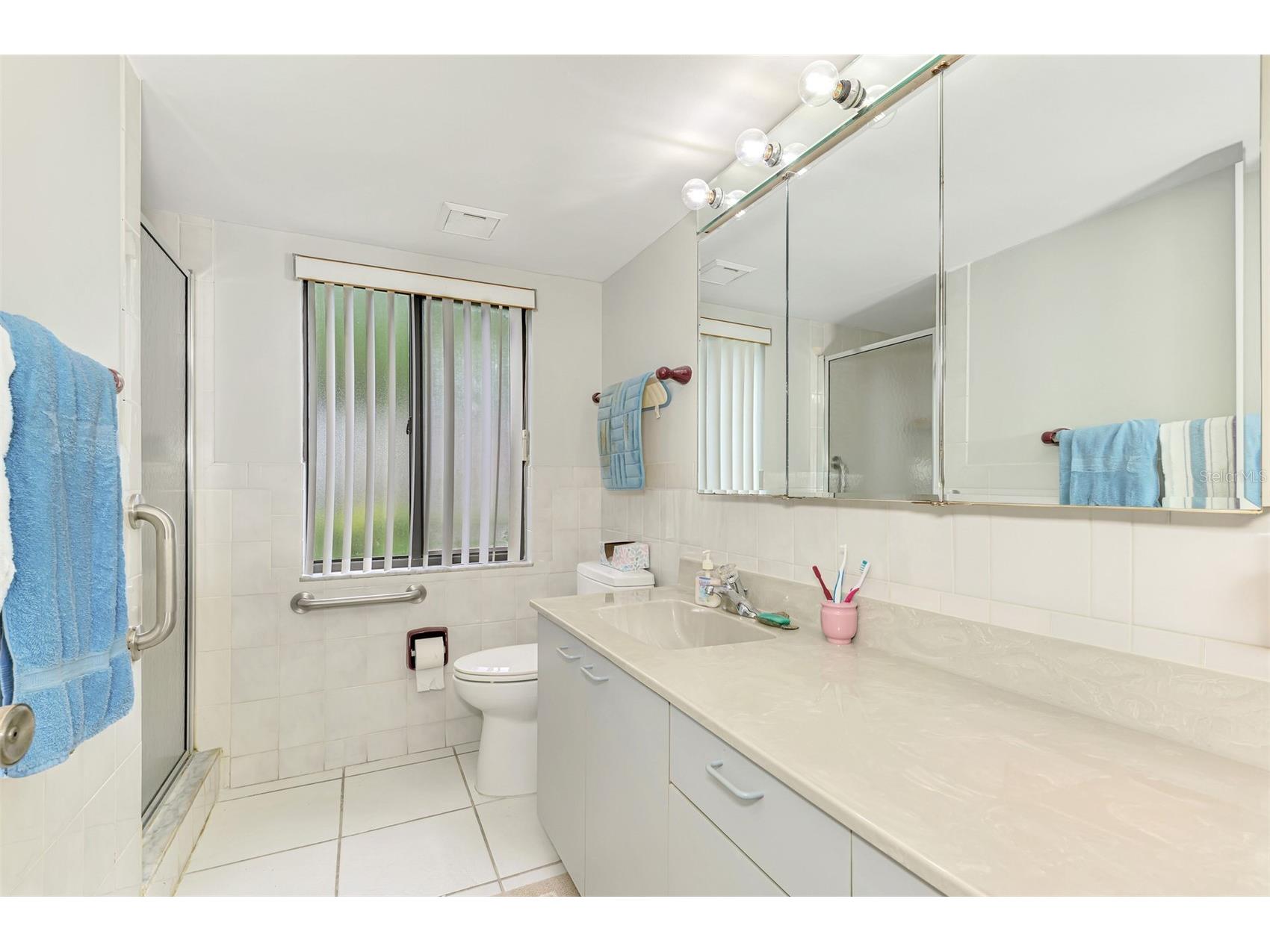 796 Capri Isles Boulevard #130 Venice FL 34292 N6143476 image25
