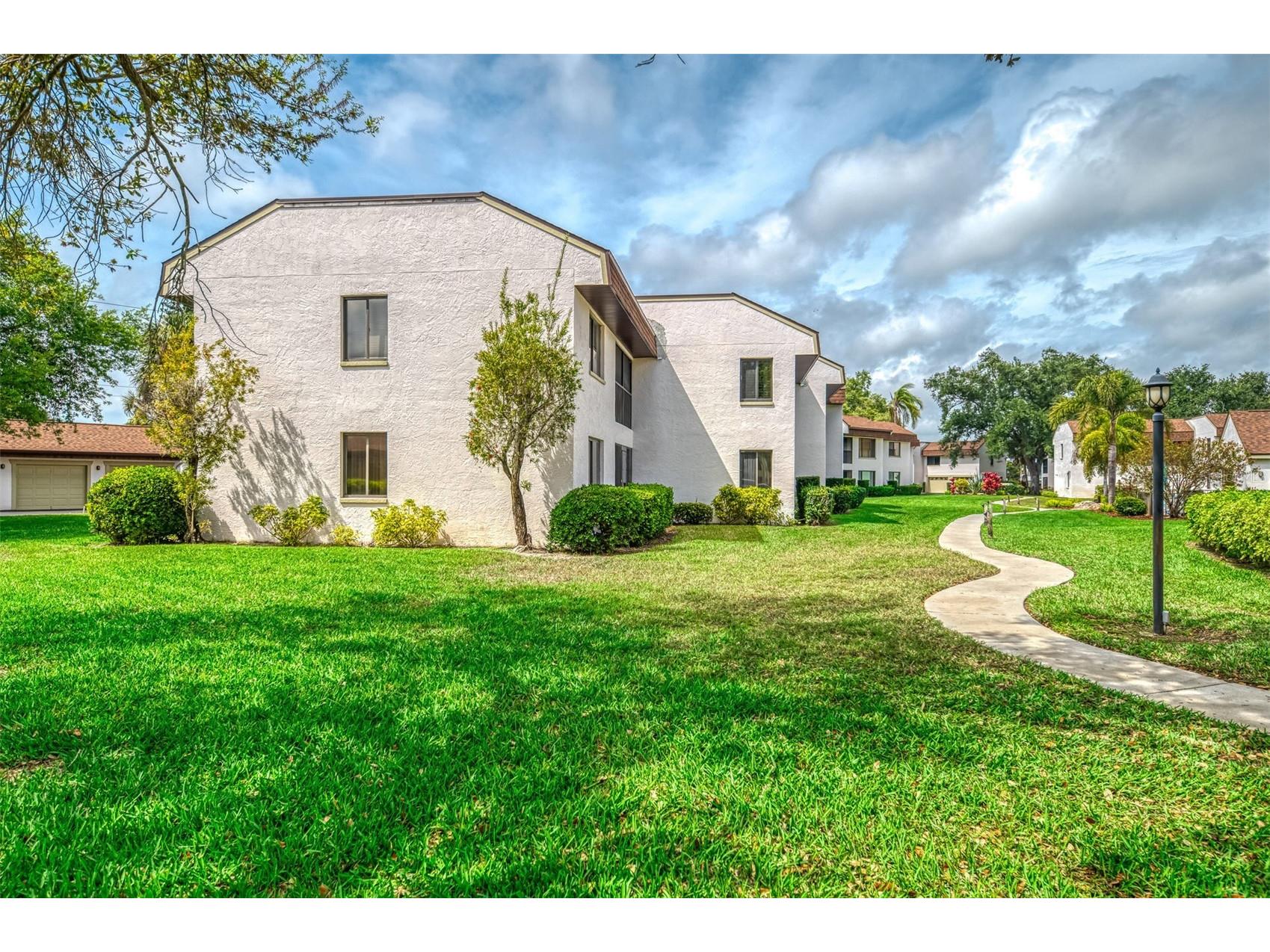 796 Capri Isles Boulevard #130 Venice FL 34292 N6143476 image35