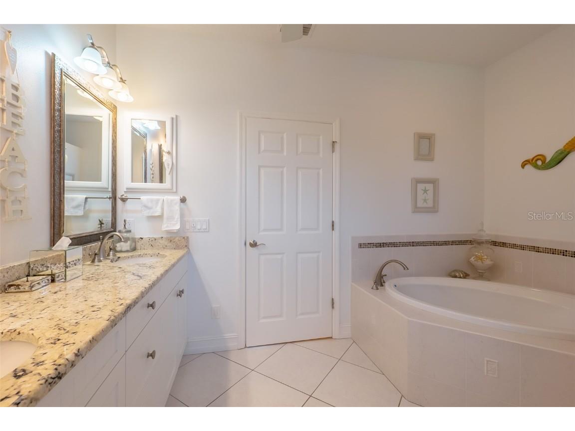 796 Jacaranda Road Anna Maria FL 34216 A4631029 image25