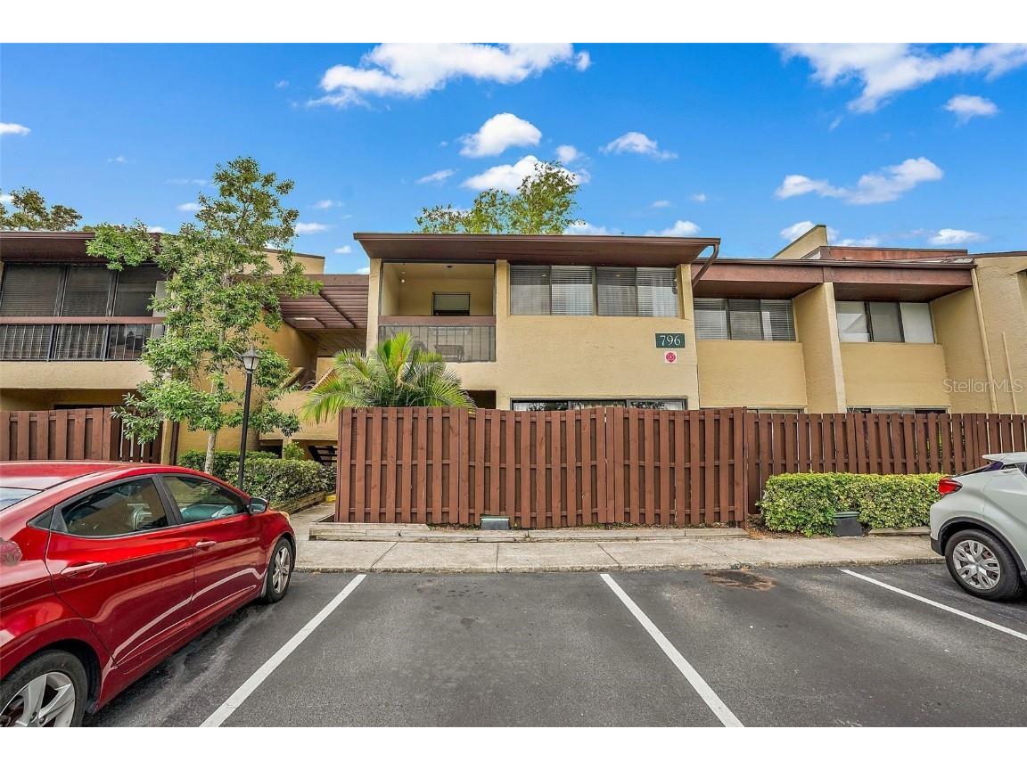 796 Village Lake Terrace N #204 Saint Petersburg FL 33716 U8247871 image1