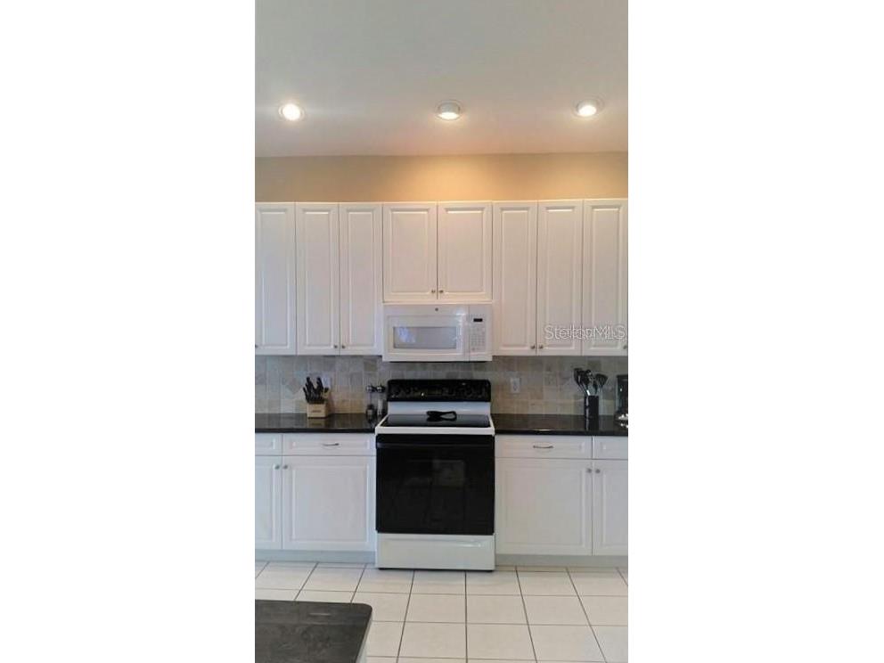 7960 Hampton Court University Park FL 34201 A4616397 image10