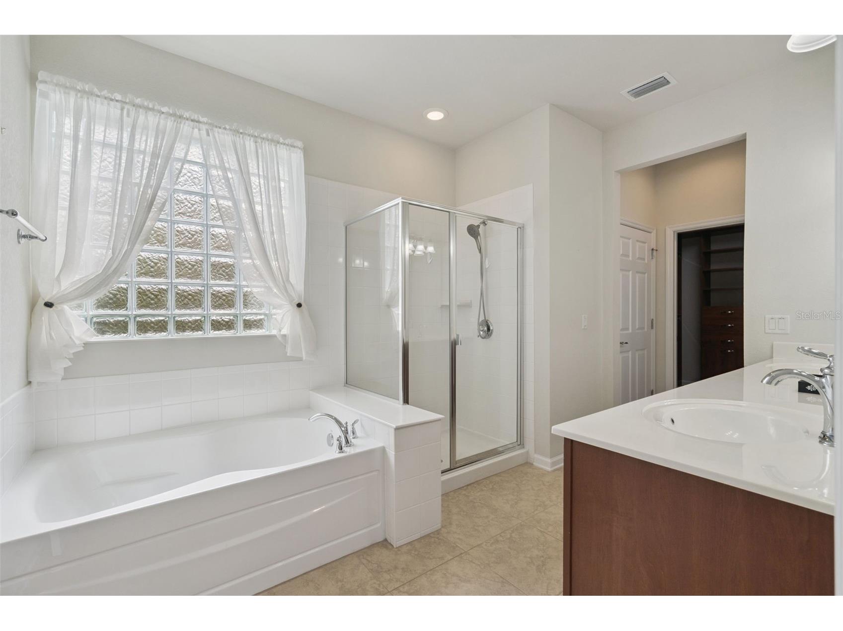 7961 Esta Lane Orlando FL 32827 O6421615 image22