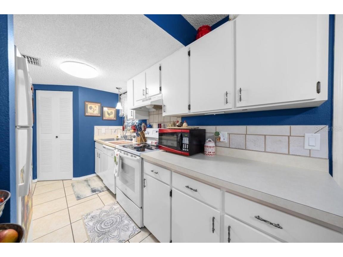 7961 Midway Drive Terrace #J102 Ocala FL 34472 OM703483 image8