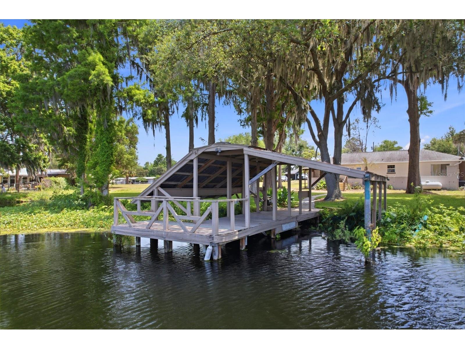 7961 W Riverbend Road Crystal River FL 34428 - WITHLACOOCHEE RIVER AND LAKE ROUSSEAU TB8506274 image3