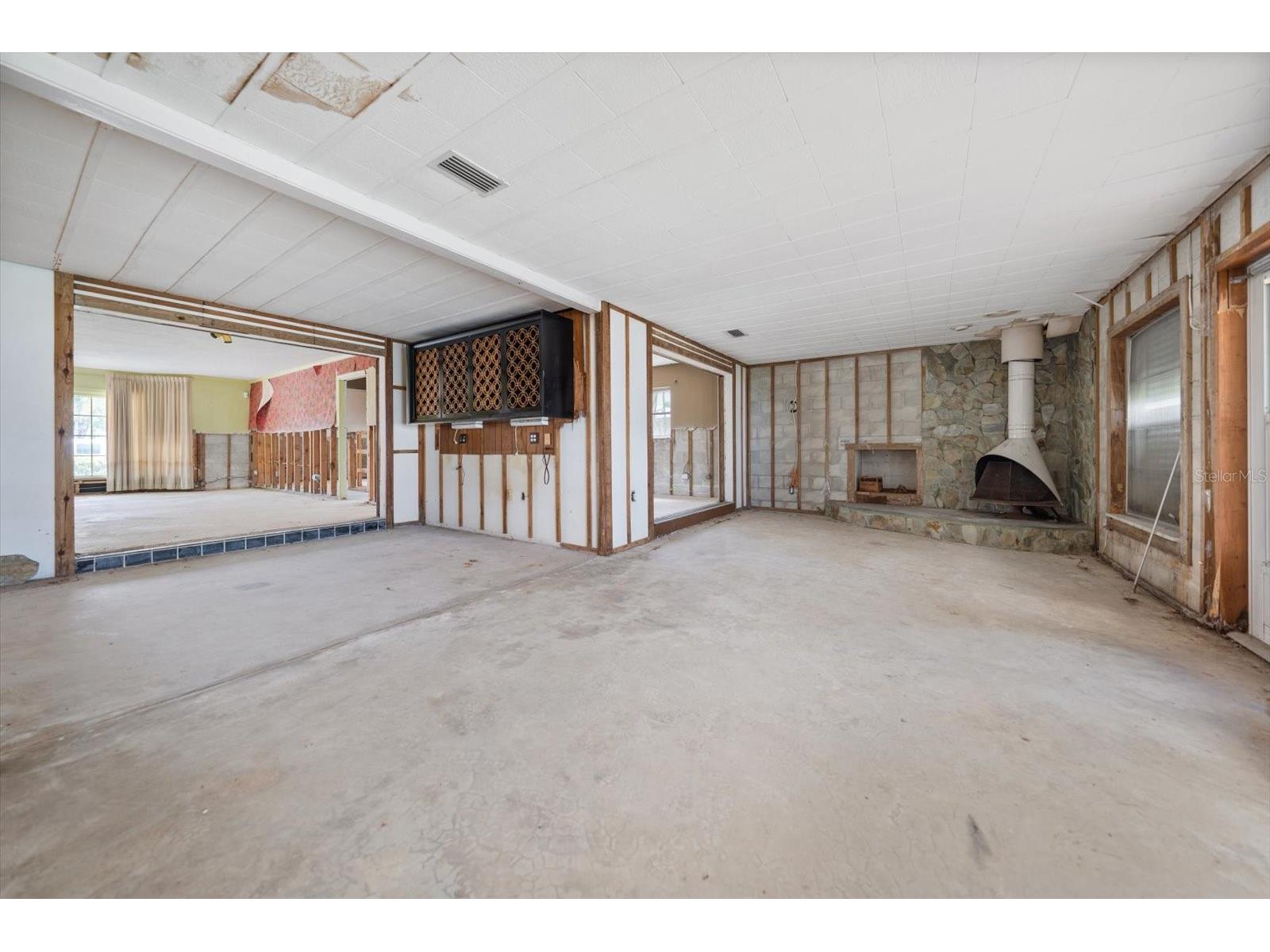 7962 9th Avenue S Saint Petersburg FL 33707 TB8517536 image16