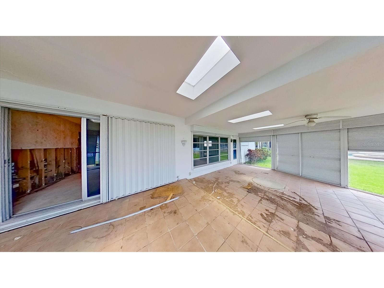 7962 9th Avenue S Saint Petersburg FL 33707 TB8517536 image23