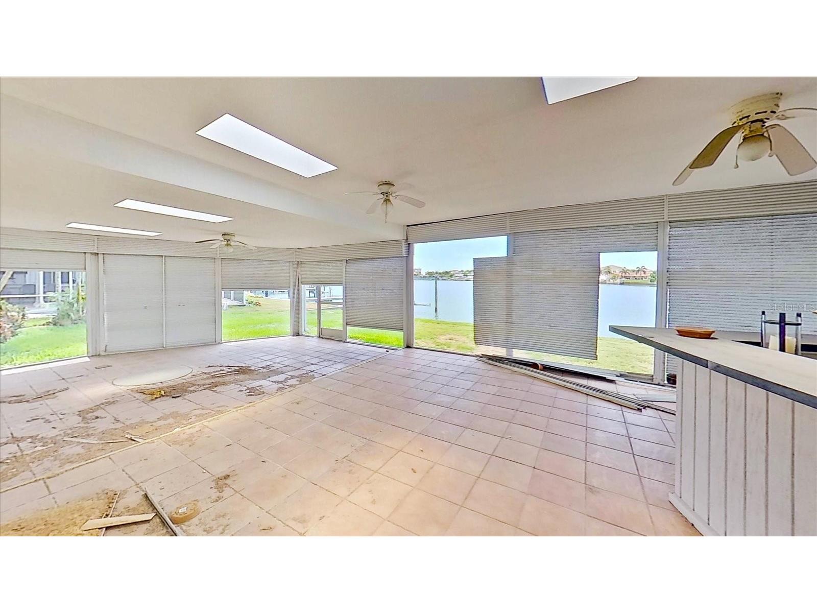 7962 9th Avenue S Saint Petersburg FL 33707 TB8517536 image24