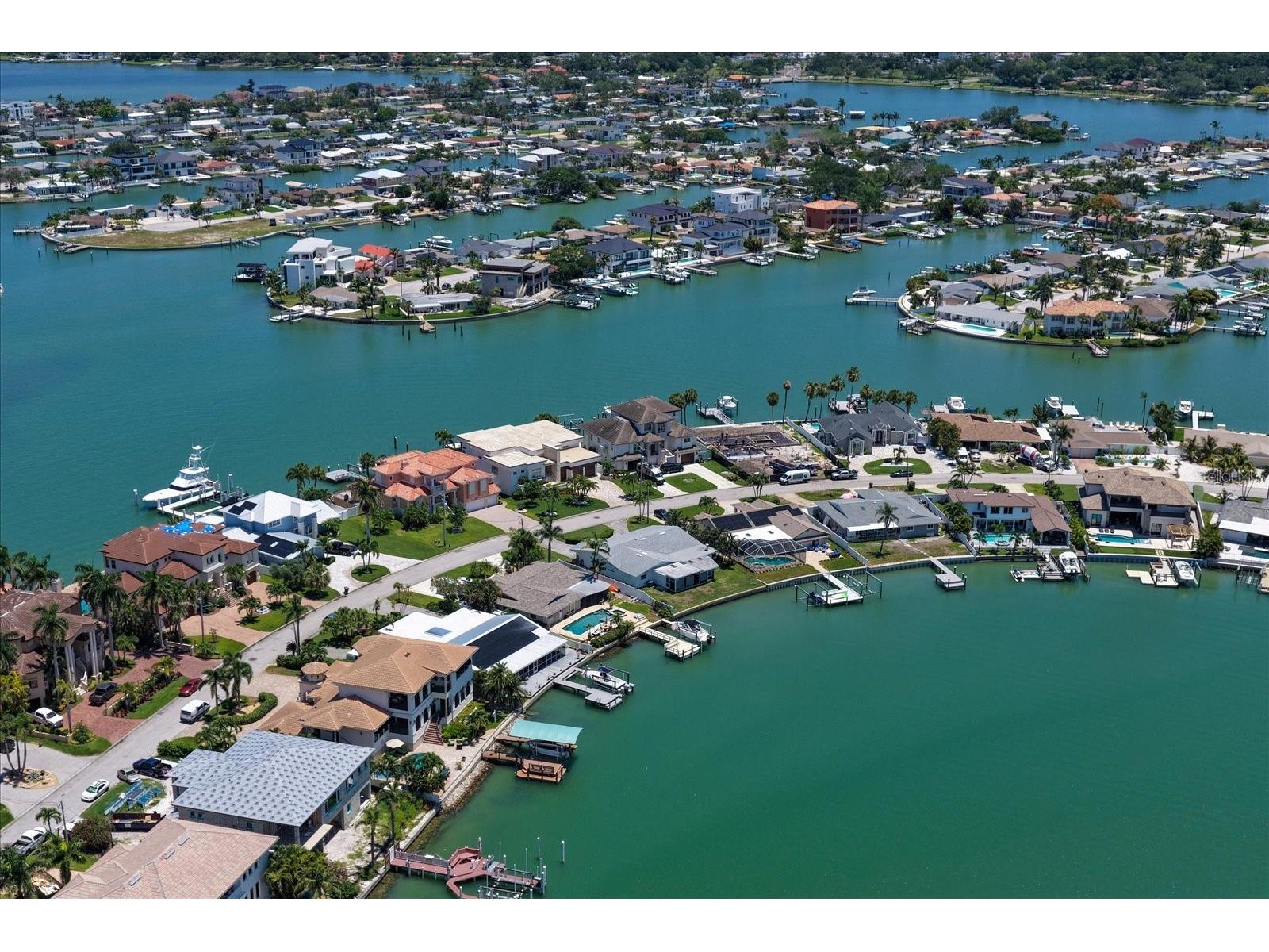 7962 9th Avenue S Saint Petersburg FL 33707 TB8517536 image32
