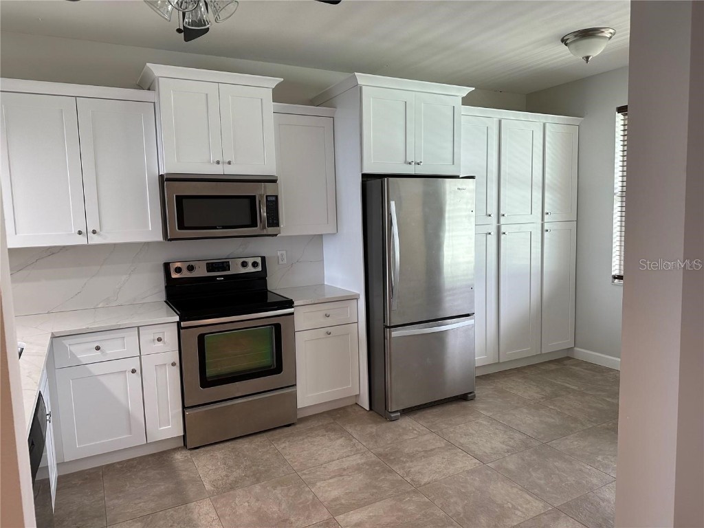 7963 Sailboat Key Boulevard S #103 South Pasadena FL 33707 - BOCA CIEGA BAY / INTERCOASTAL TB8315348 image4