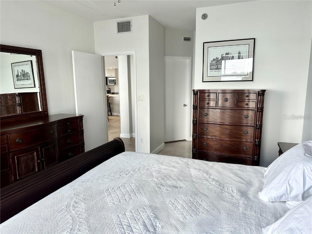 7963 Sailboat Key Boulevard S #103 South Pasadena FL 33707 - BOCA CIEGA BAY / INTERCOASTAL TB8315348 image6