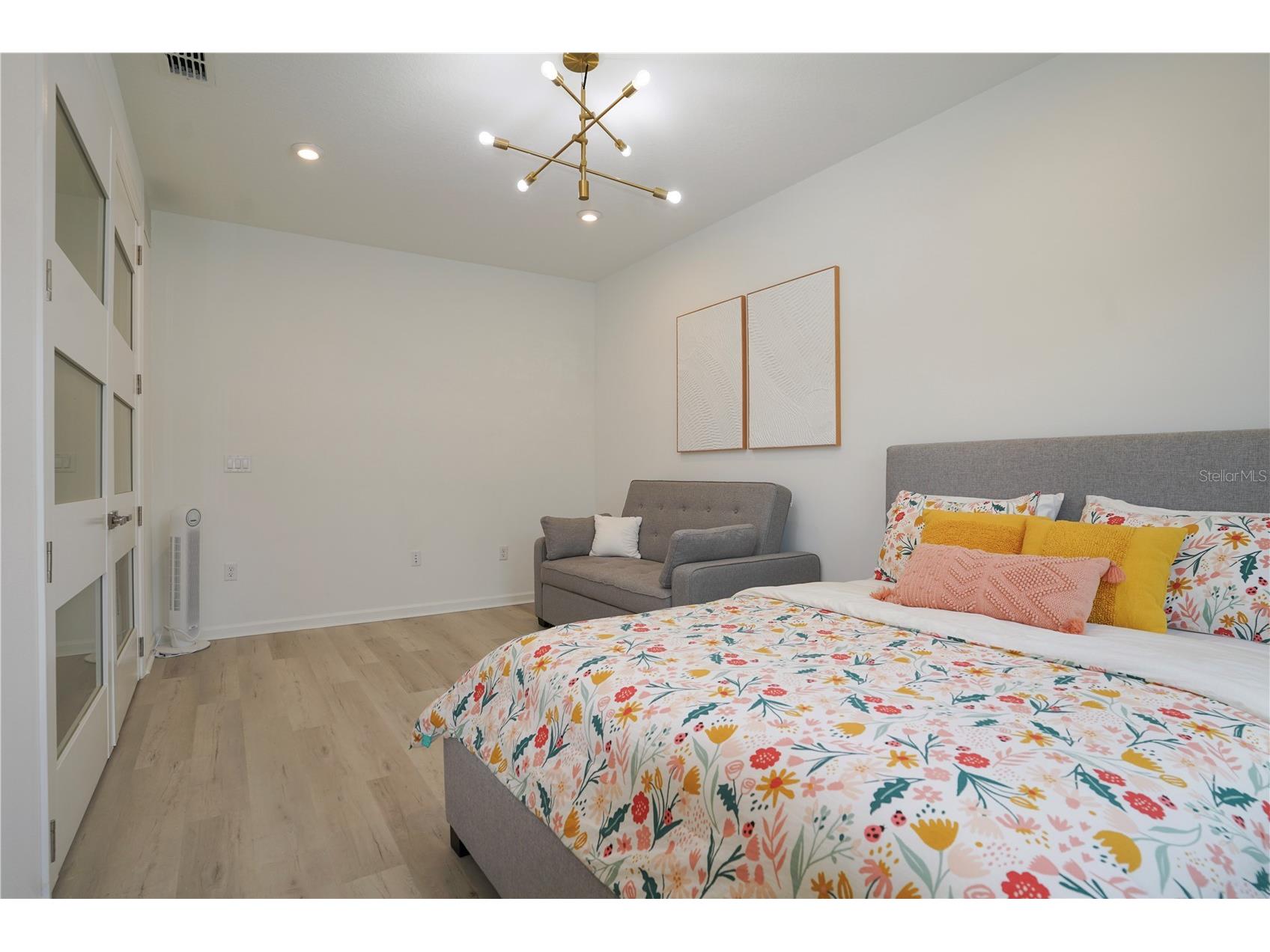 7964 Waterfield Avenue Orlando FL 32832 O6410759 image17