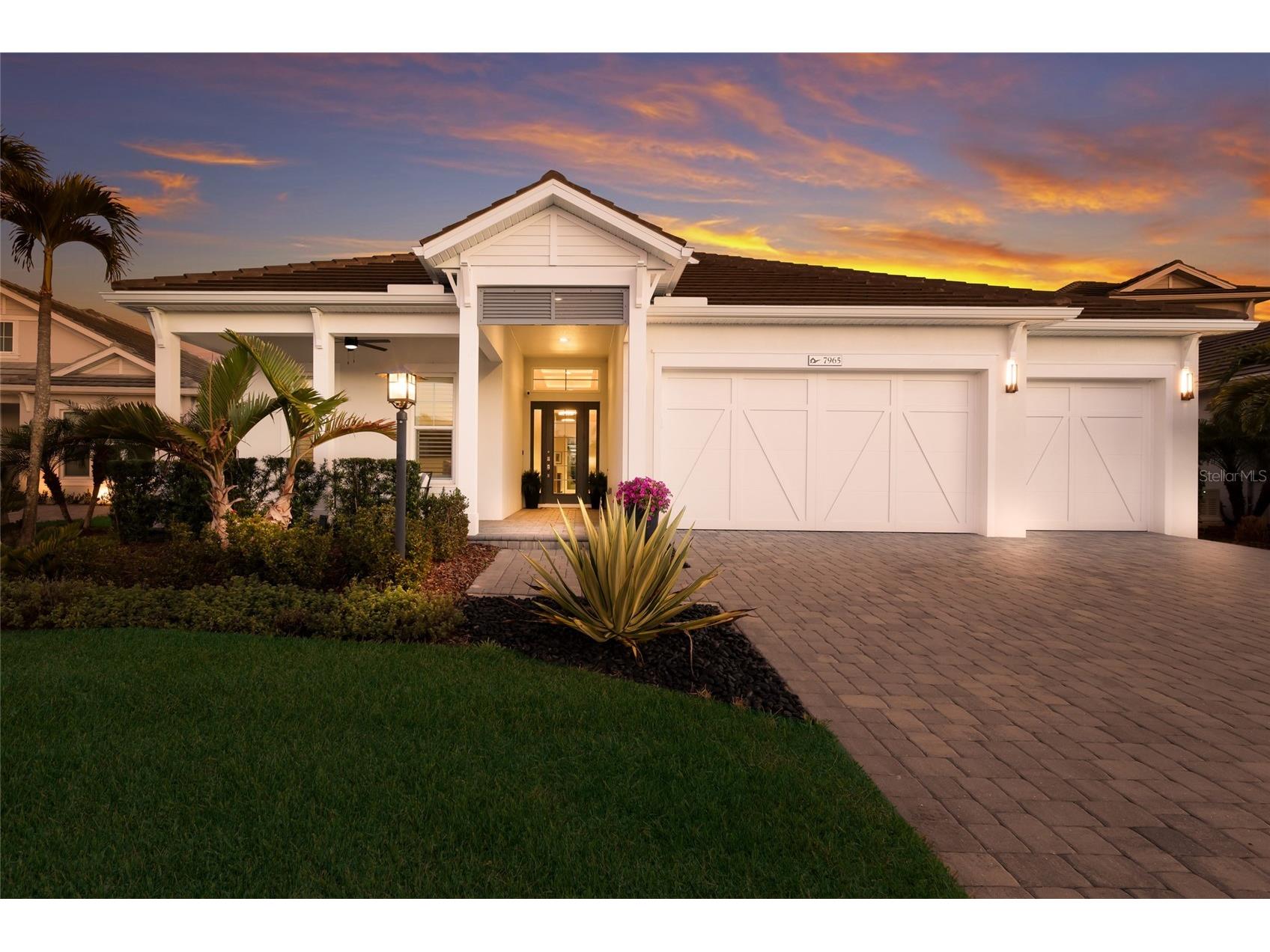 7965 Mainsail Lane Sarasota FL 34240 A4684374 image1
