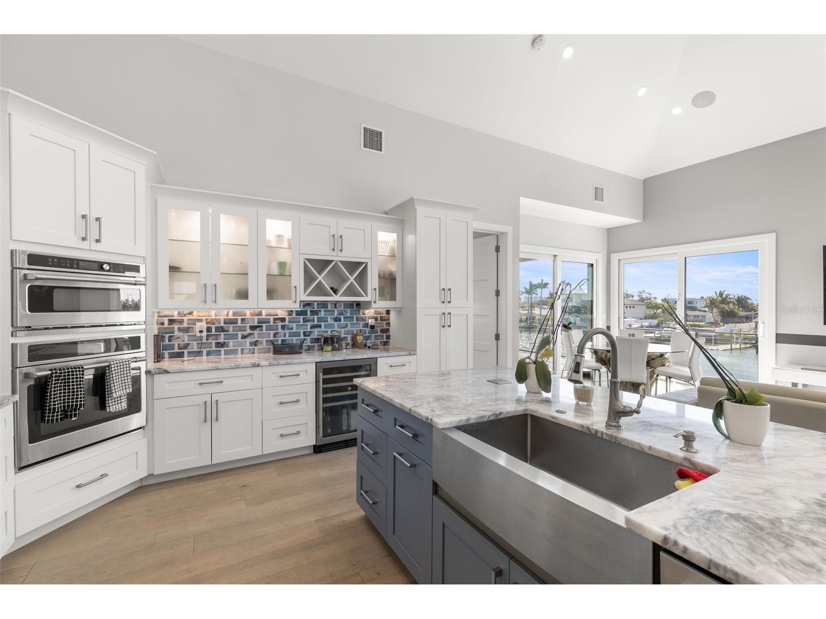 7966 1st Avenue S Saint Petersburg FL 33707 TB8471037 image8