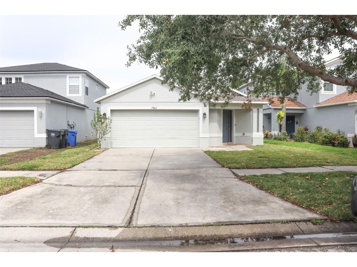7967 Carriage Pointe Drive Gibsonton FL 33534 T3445997 image1