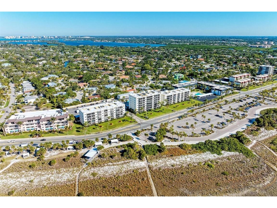 797 Beach Road #509 Sarasota FL 34242 - GULF OF MEXICO A4665033 image48