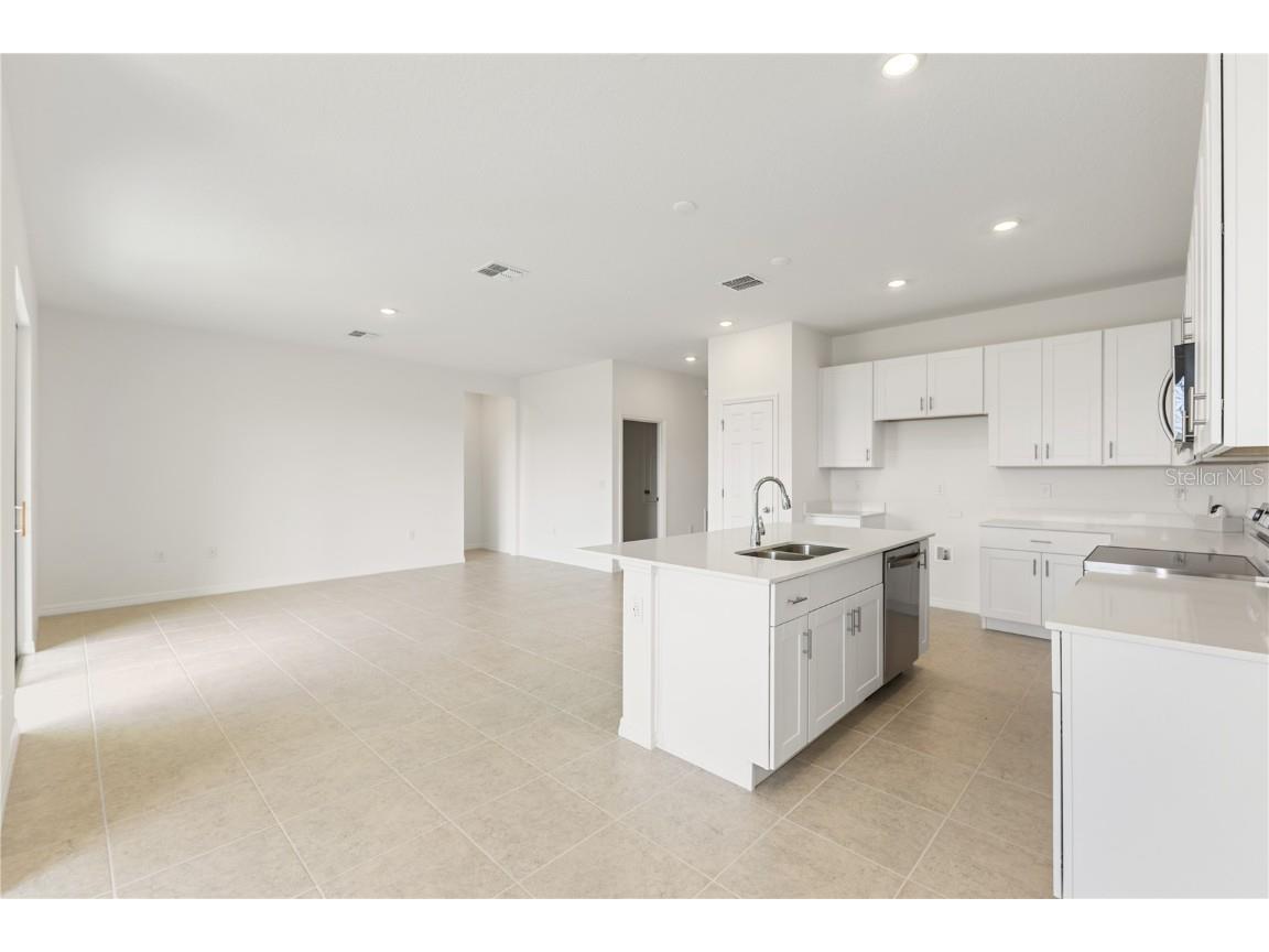 797 Lemon Avenue Fruitland Park FL 34731 O6314983 image3