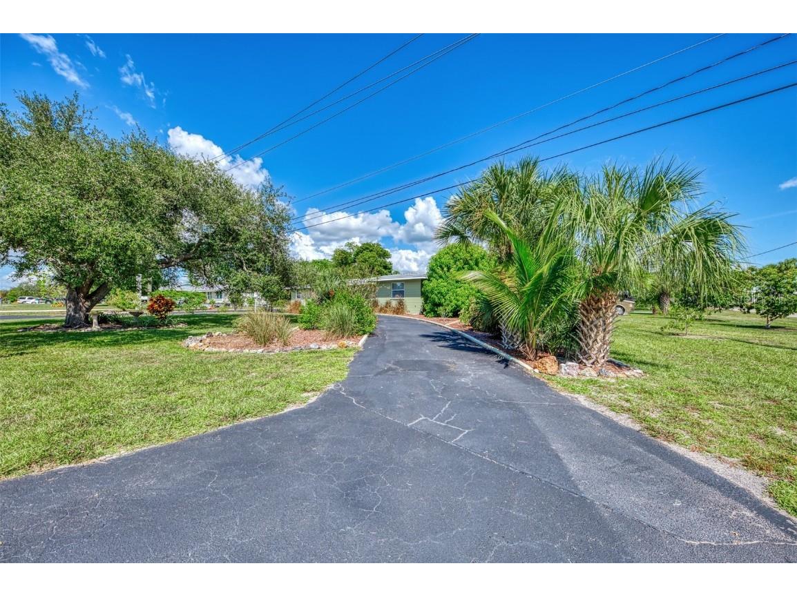 797 Michigan Avenue Englewood FL 34223 D6138213 image29