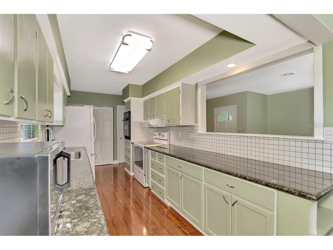 797 Michigan Avenue Englewood FL 34223 D6138213 image32