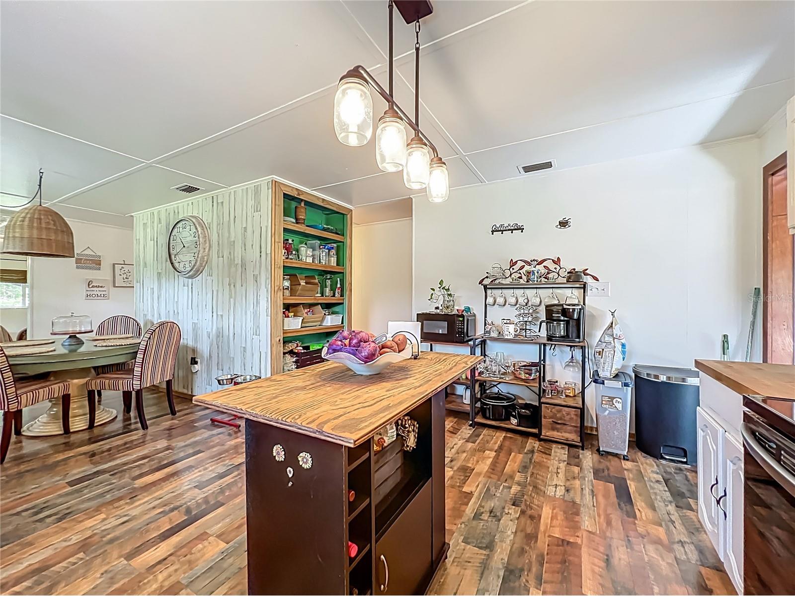 7971 E Highway 25 Belleview FL 34420 OM708697 image15