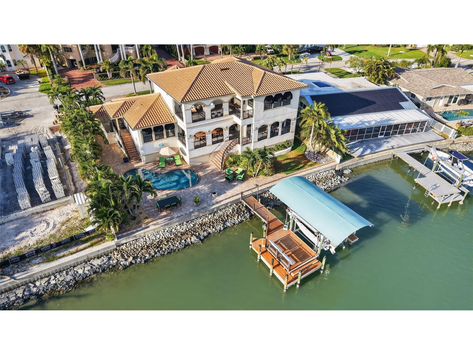 7974 9th Avenue S Saint Petersburg FL 33707 - BOCA CIEGA BAY TB8440798 image2