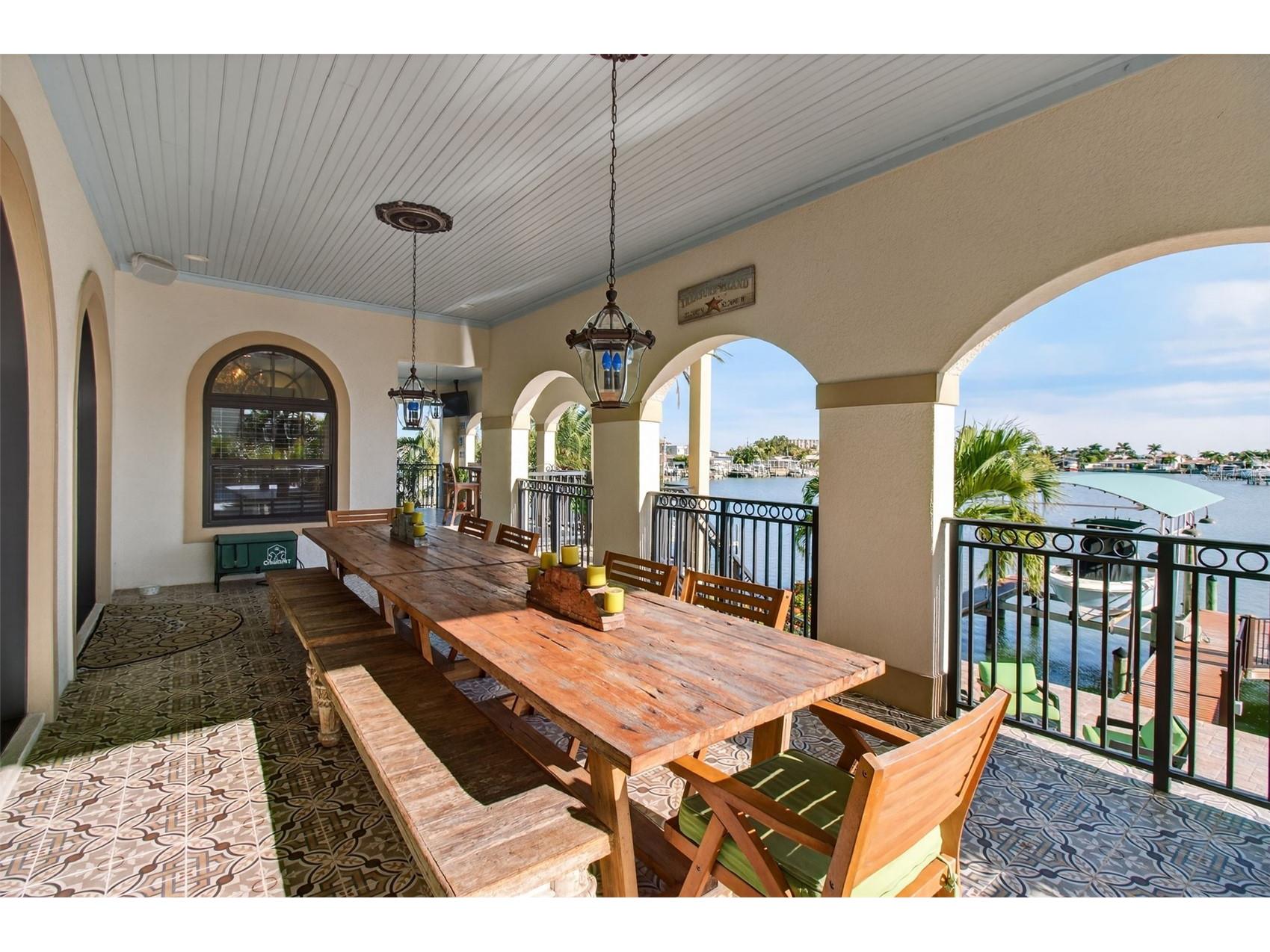 7974 9th Avenue S Saint Petersburg FL 33707 - BOCA CIEGA BAY TB8440798 image49