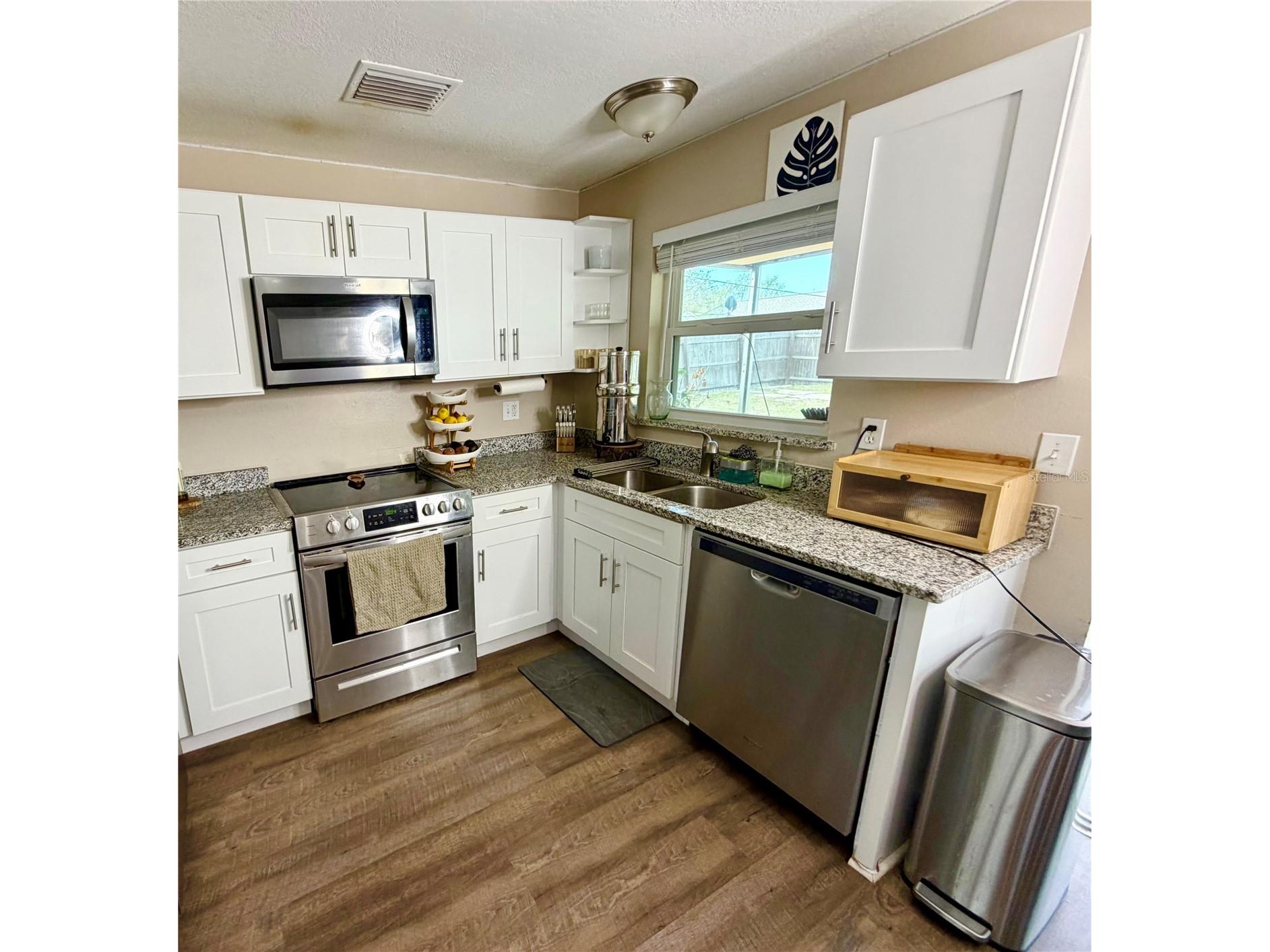 7974 Avenal Loop New Port Richey FL 34655 TB8484246 image7