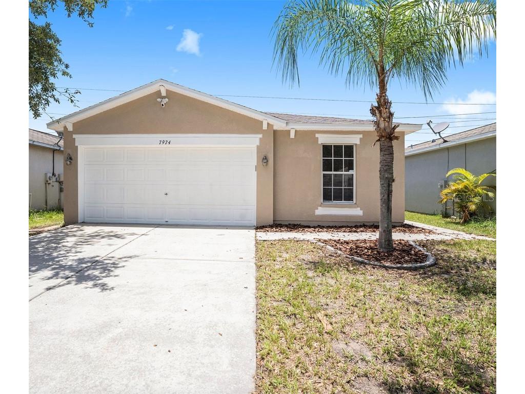 7974 Carriage Pointe Drive Gibsonton FL 33534 O6042146 image1