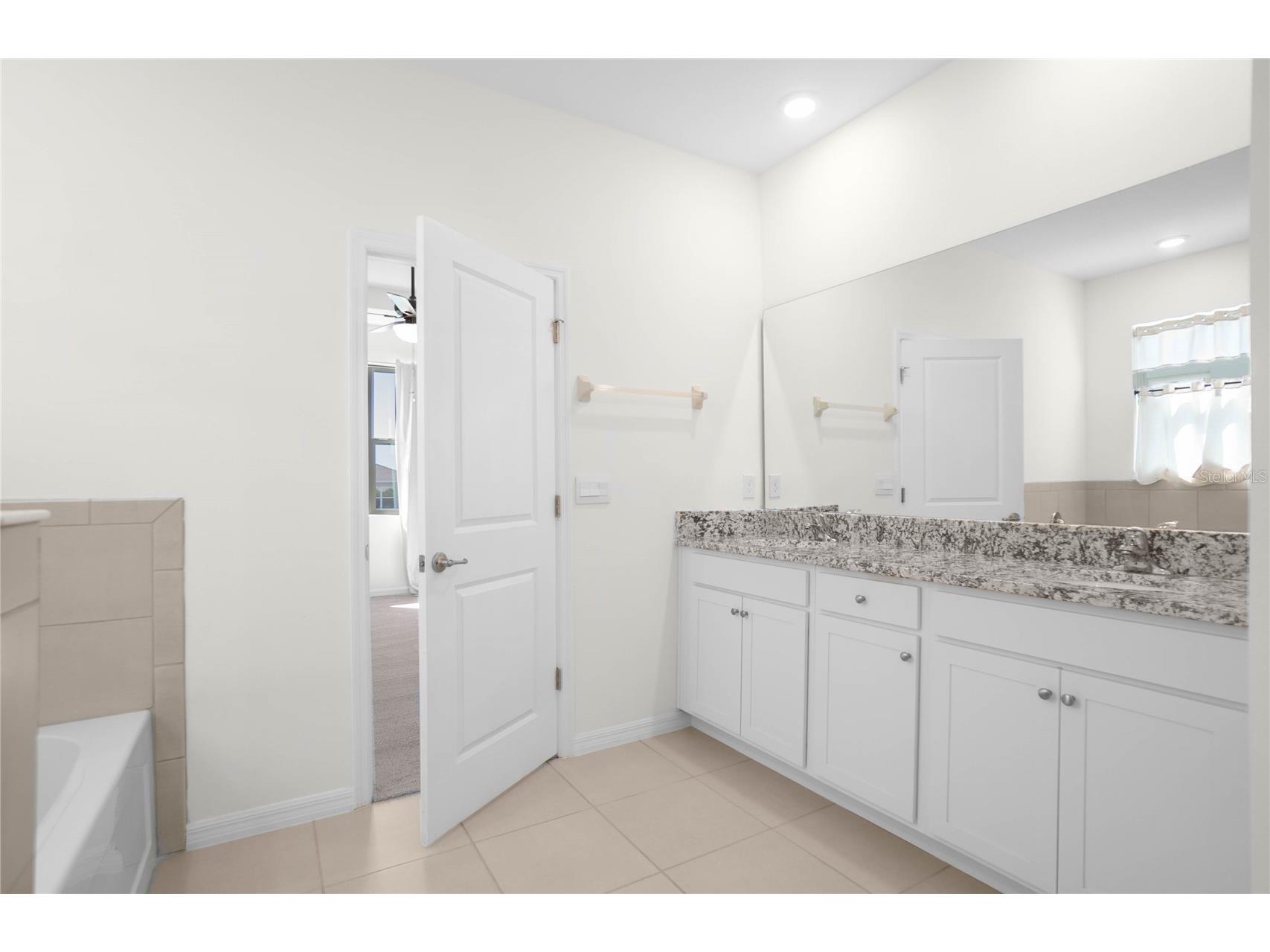 7974 Penrose Place Wildwood FL 34785 OM720302 image19