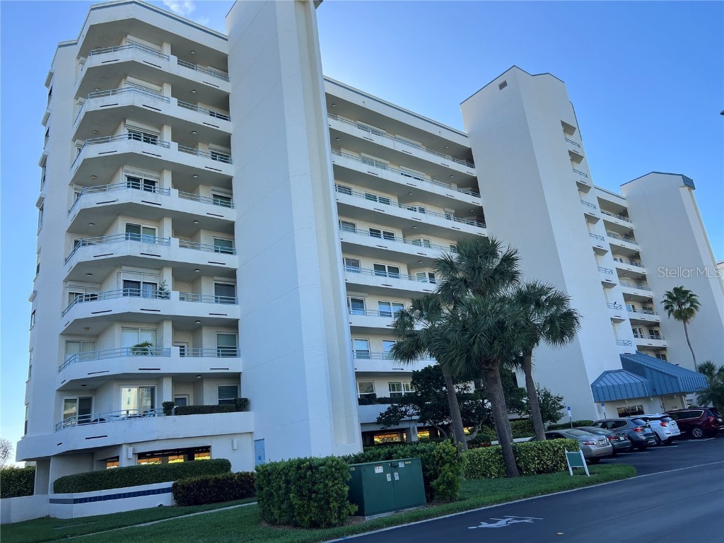 7974 S Sailboat Key Boulevard #803 South Pasadena FL 33707 - BOCA CIEGA BAY U8240801 image1