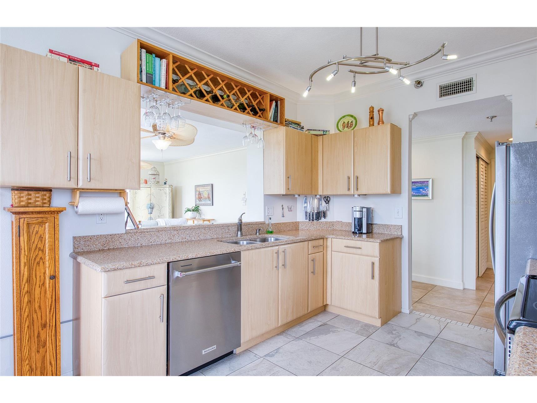 7974 Sailboat Key Boulevard S #301 South Pasadena FL 33707 TB8518361 image5