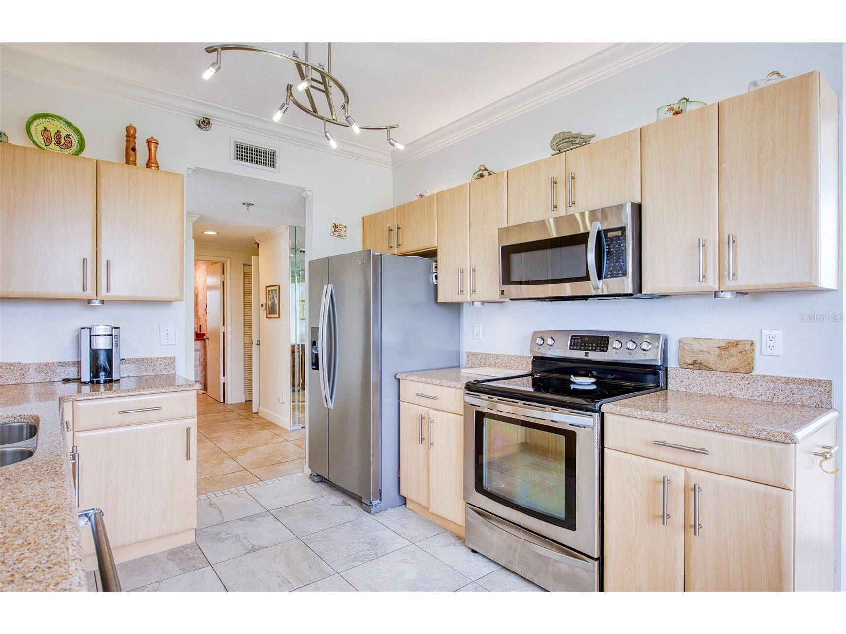 7974 Sailboat Key Boulevard S #301 South Pasadena FL 33707 TB8518361 image7