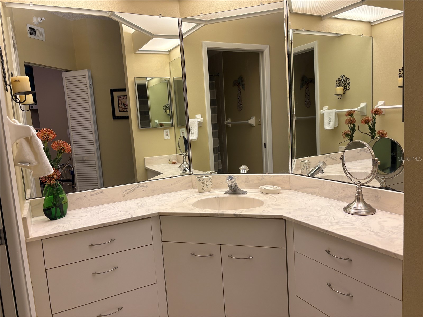 7974 Sailboat Key Boulevard S #701 South Pasadena FL 33707 - INTRACOASTAL/BOCA CIEGA BAY TB8513600 image15