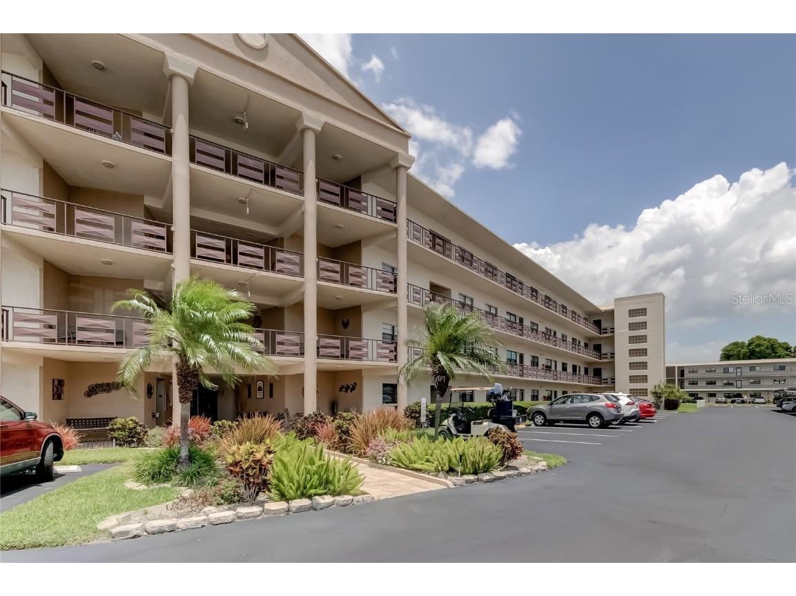 7975 58th Avenue N #108 Saint Petersburg FL 33709 U8201085 image1